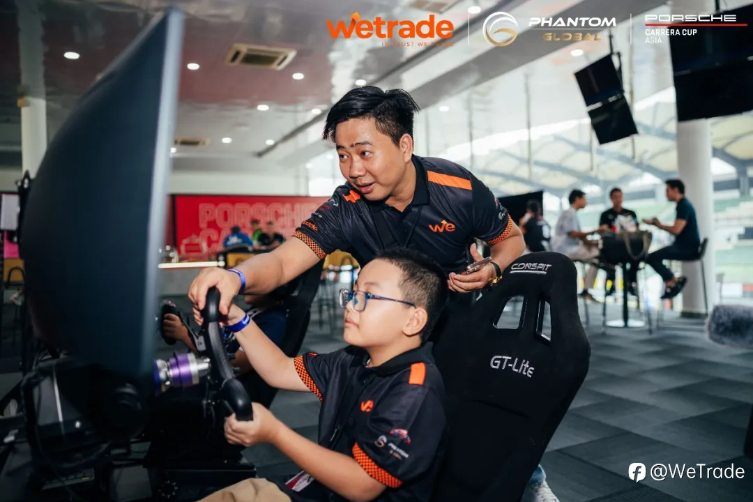 WeTrade X PCCA 雪邦站：8号赛车勇夺亚军，VIP客户共写赛道荣耀